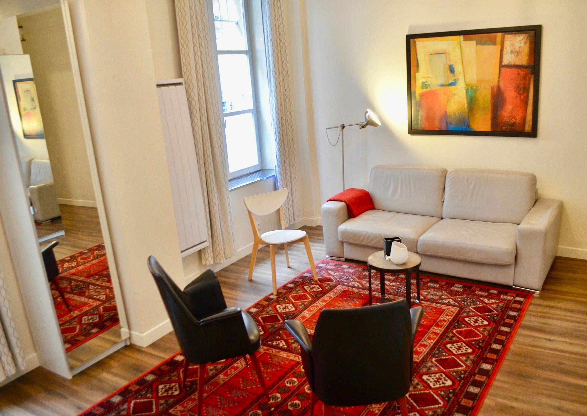 1 Bedroom Apartment In The Heart Of The Marais Area Париж Екстериор снимка